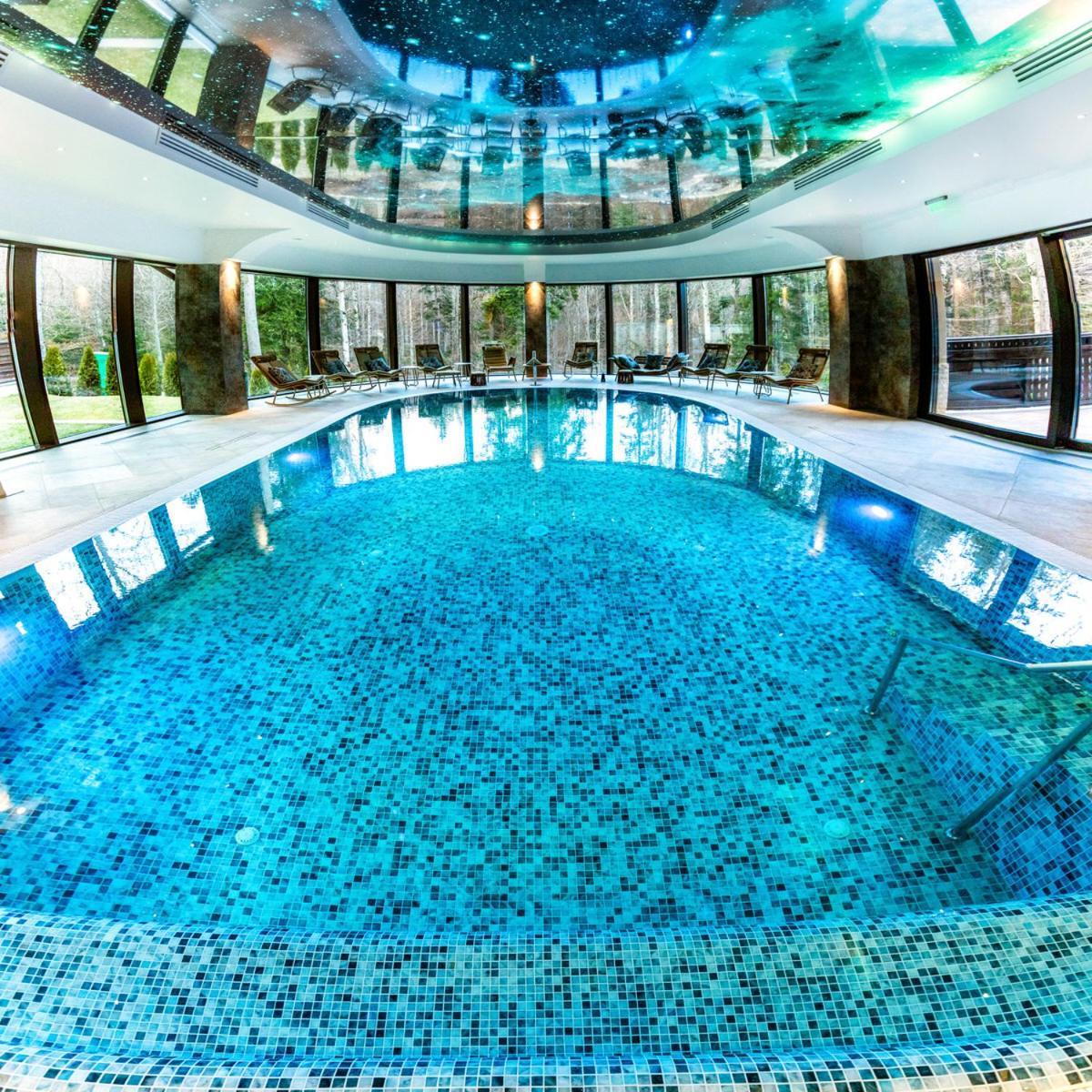 Hotel Foisorul Cu Flori Sinaia Extérieur photo