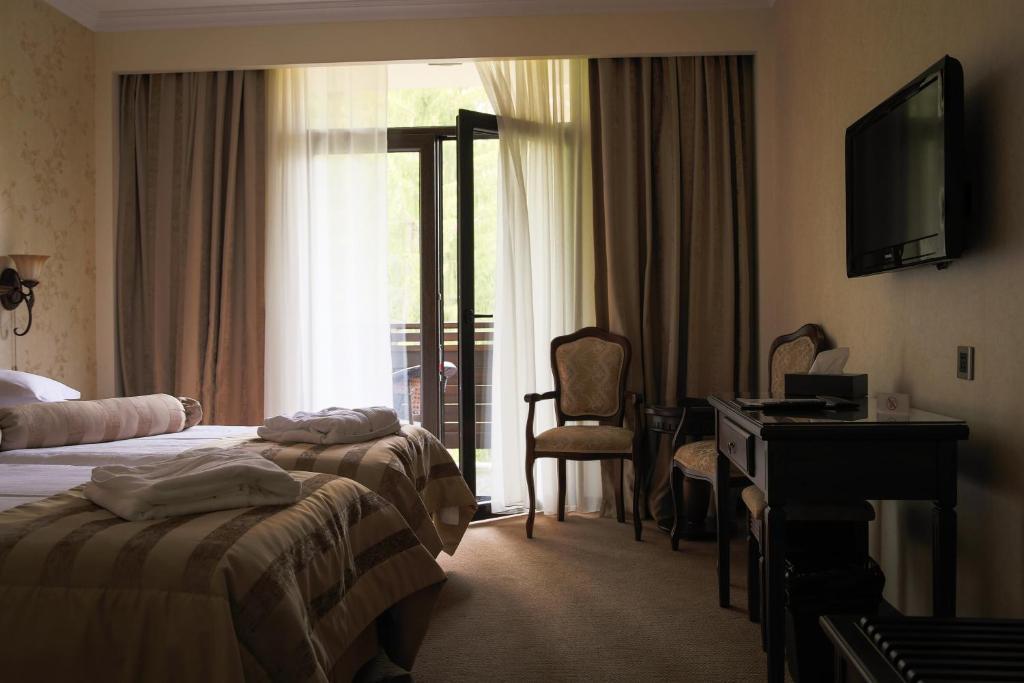 Hotel Foisorul Cu Flori Sinaia Extérieur photo